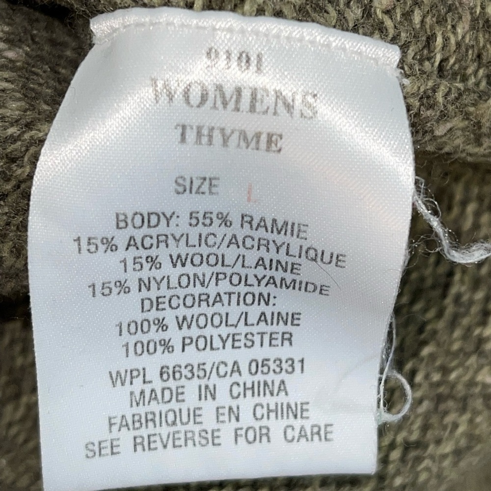 Woolrich women’s wool blend sweater. GUC Size Large - Picture 4 of 4